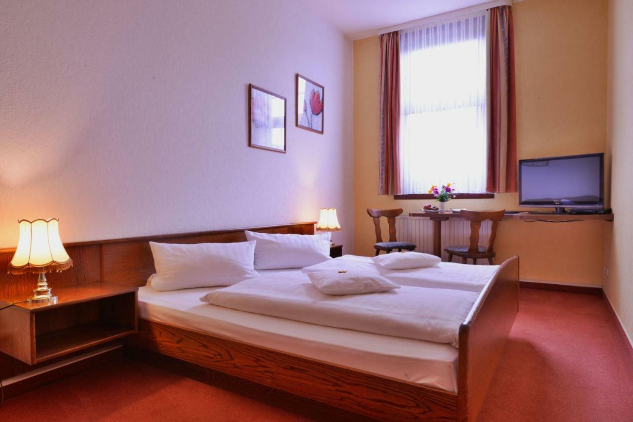 Landgasthof & Hotel Krone Eischleben Ichtershausen Exteriör bild